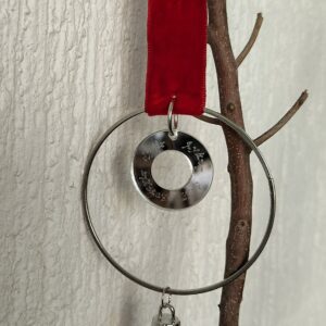 Γούρι σε μεταλλική βάση με plexiglass δίσκος ευχών