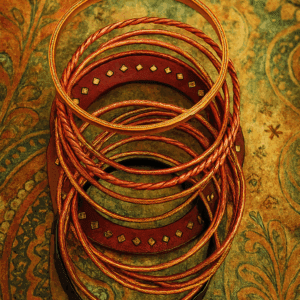 Βραχιόλια boho style σε πορτοκαλί αποχρώσεις